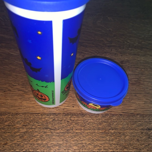 TUPPERWARE CHARLIE BROWN HALLOWEEN TUMBLER SET - Picture 2 of 3